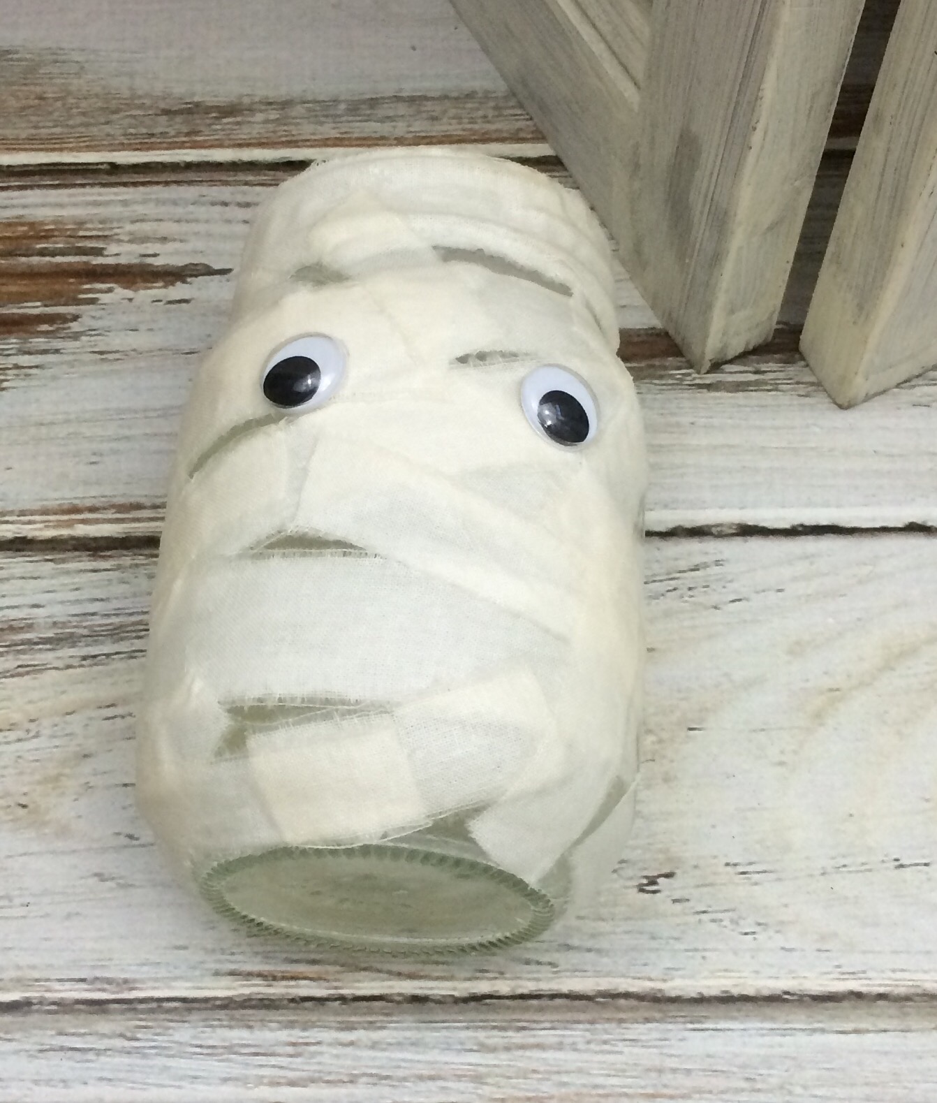 Mason Jar Mummy Lantern