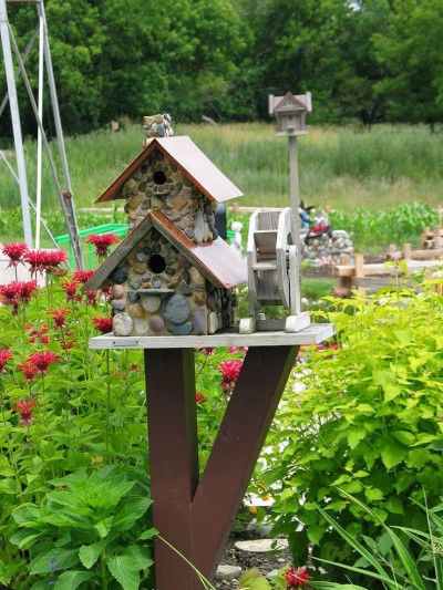 diy birdhouse & Feeders for your feathered friends