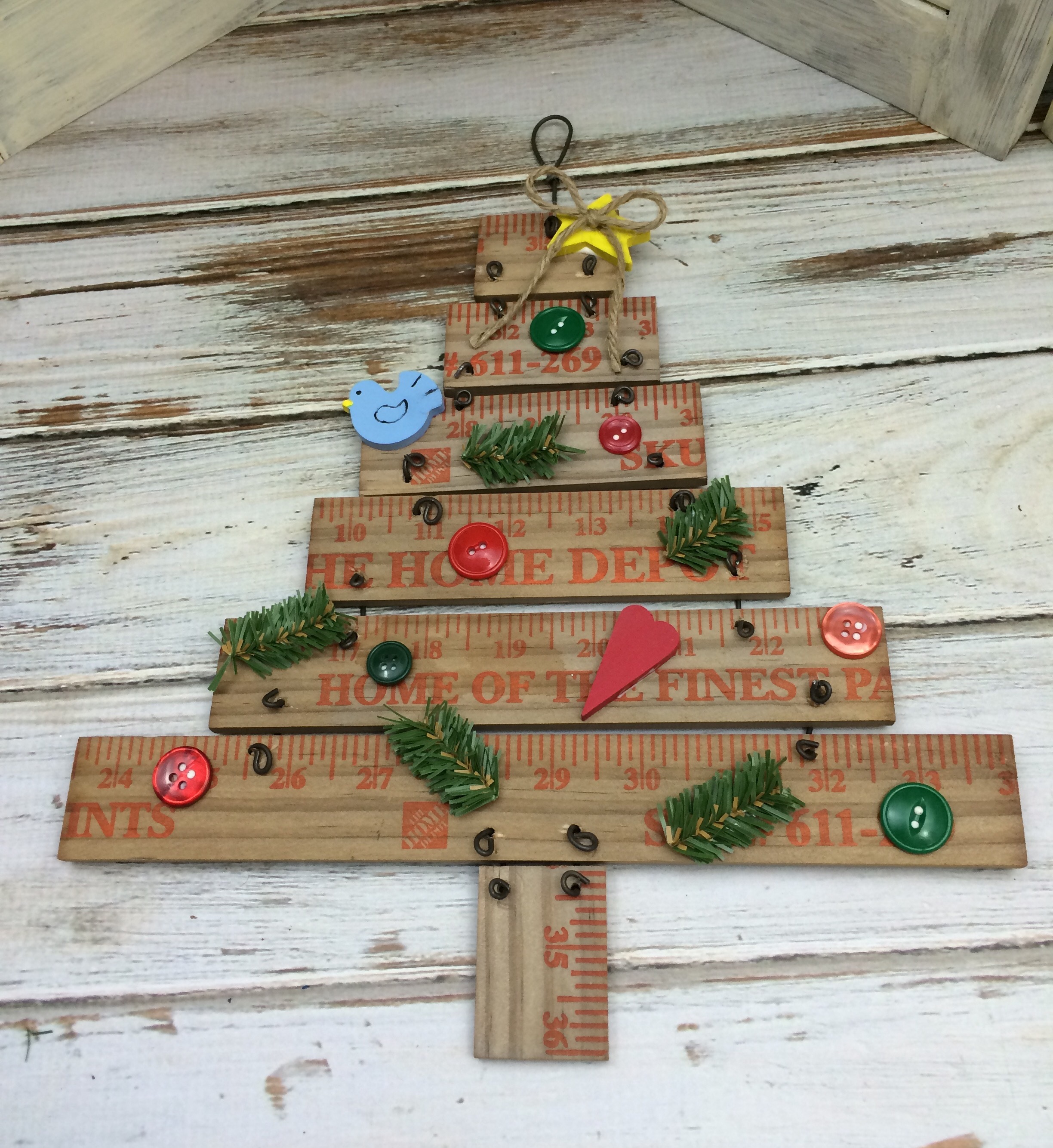 Featured in Country Sampler Christmas Decorating Magazine Mixed Kreations