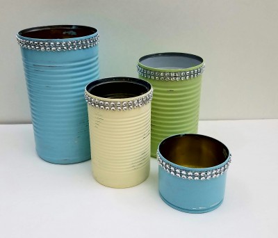 Quick And Easy Repurposed Tin Cans