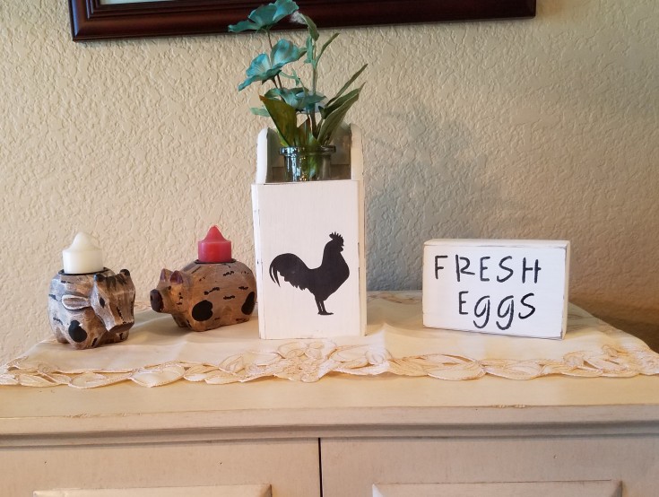 Farmhouse Signs and Thrift Store Makeovers