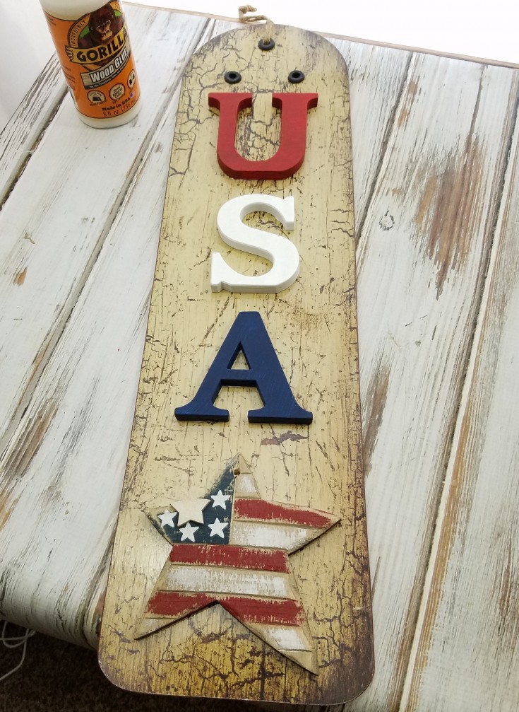 Diy Patriotic Sign Made Out of a Fan Blade