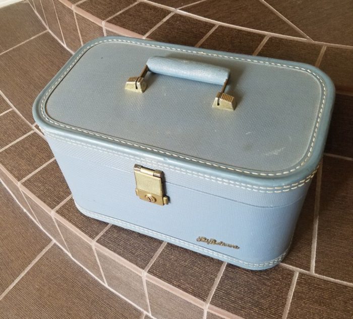 Vintage Train Case Makeover