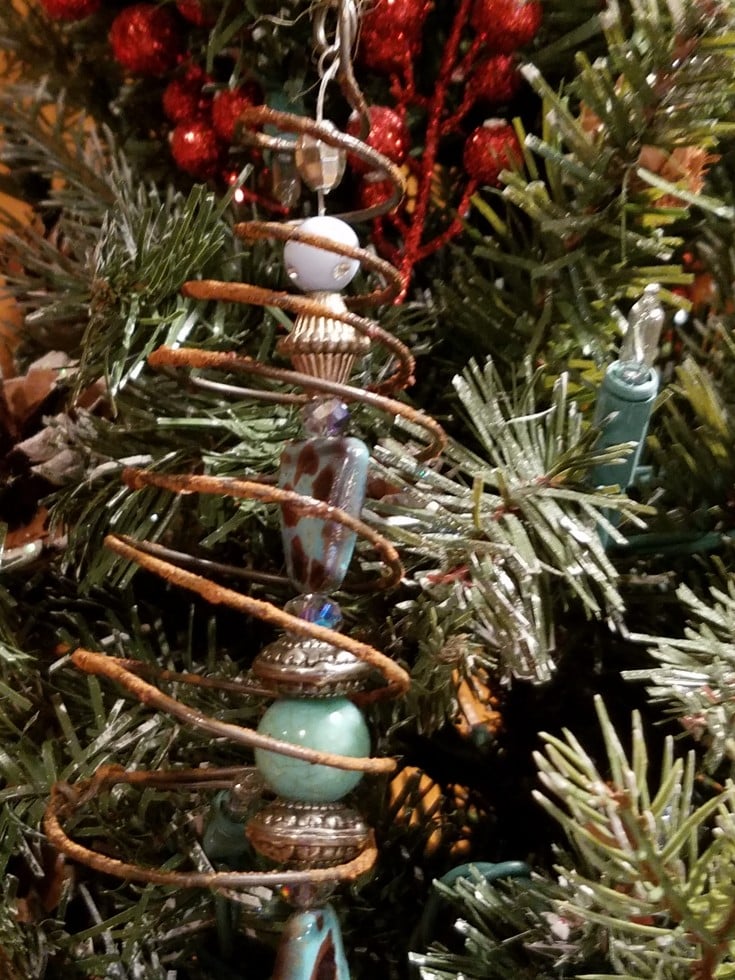 Two Diy Rustic Christmas Tree Ornaments Mixed Kreations