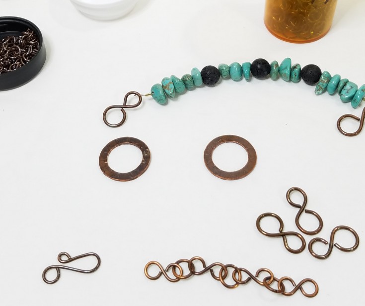 how to make an essential oil infused necklace