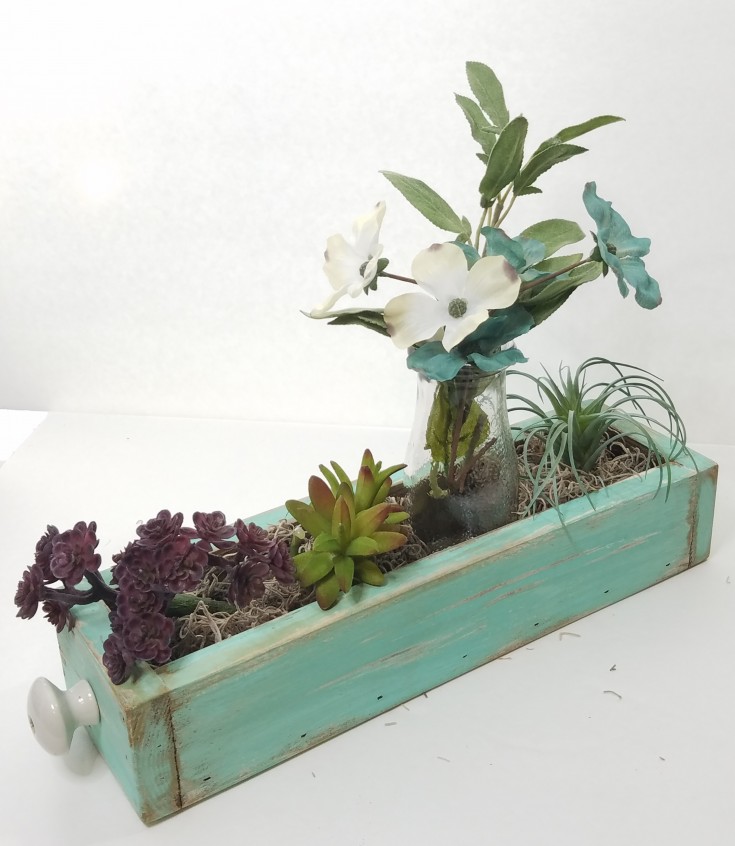 Easy diy faux plant arrangement | how to make a faux plant arrangement #faux #succulents #diy #homedecor MixedKreations.com 