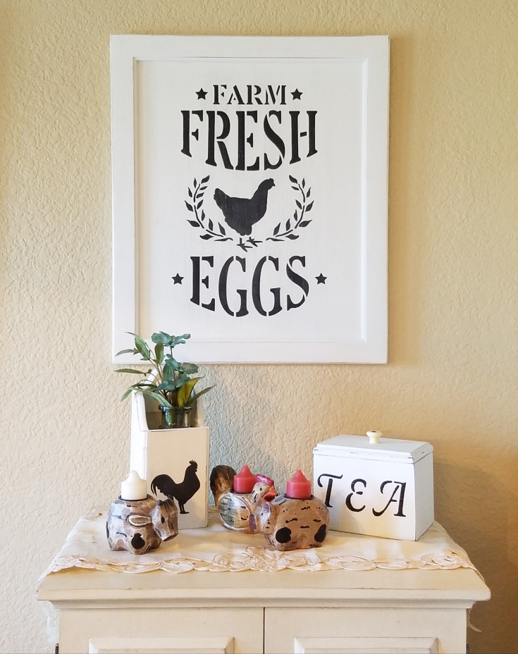 How to Make a Farm Fresh Eggs Sign on a Cabinet Door | Diy farmhouse sign #Farmhouse #sign #diy #handmade #handpainted #FarmFreshEggs MixedKreations.com