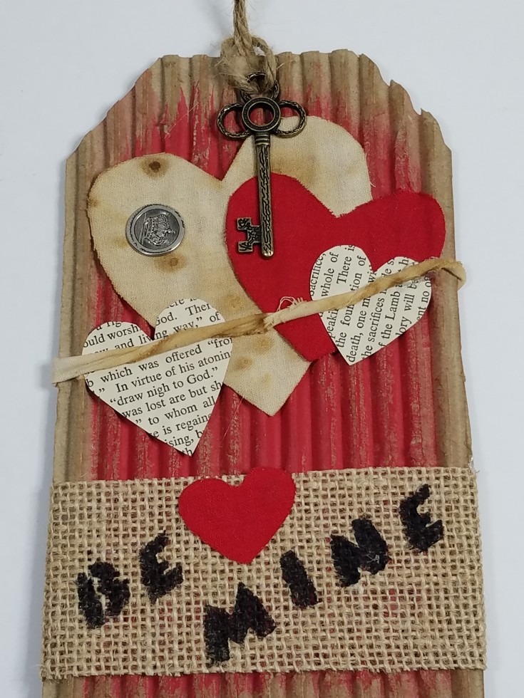 recycled cardboard Valentines day hang tag #RepurposedValentinesDayHangTag #UpcycledValentinesDayTag #MixedKreations MixedKreations.com