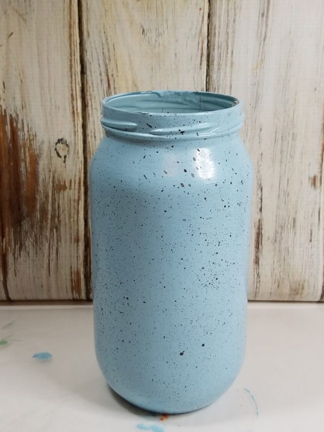 How to make a speckled Easter egg jar out of a empty glass jar for a Easter centerpiece.