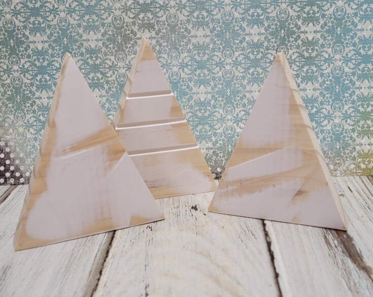 Easy recycled wooden trees