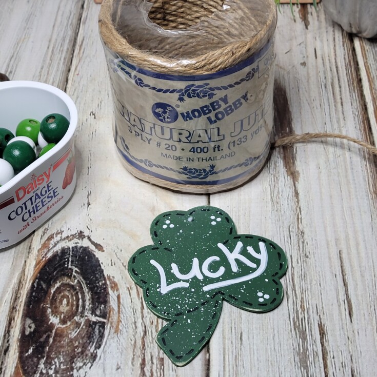 St Patricks day beaded garland