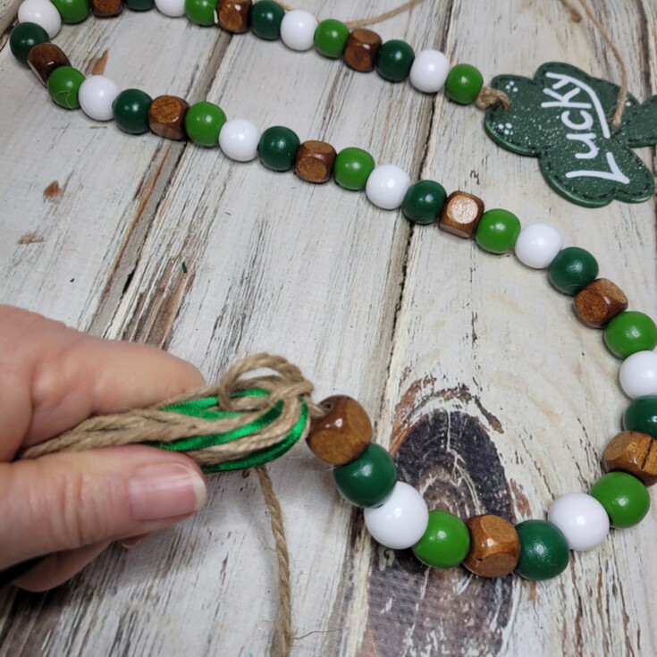 St Patricks day beaded garland